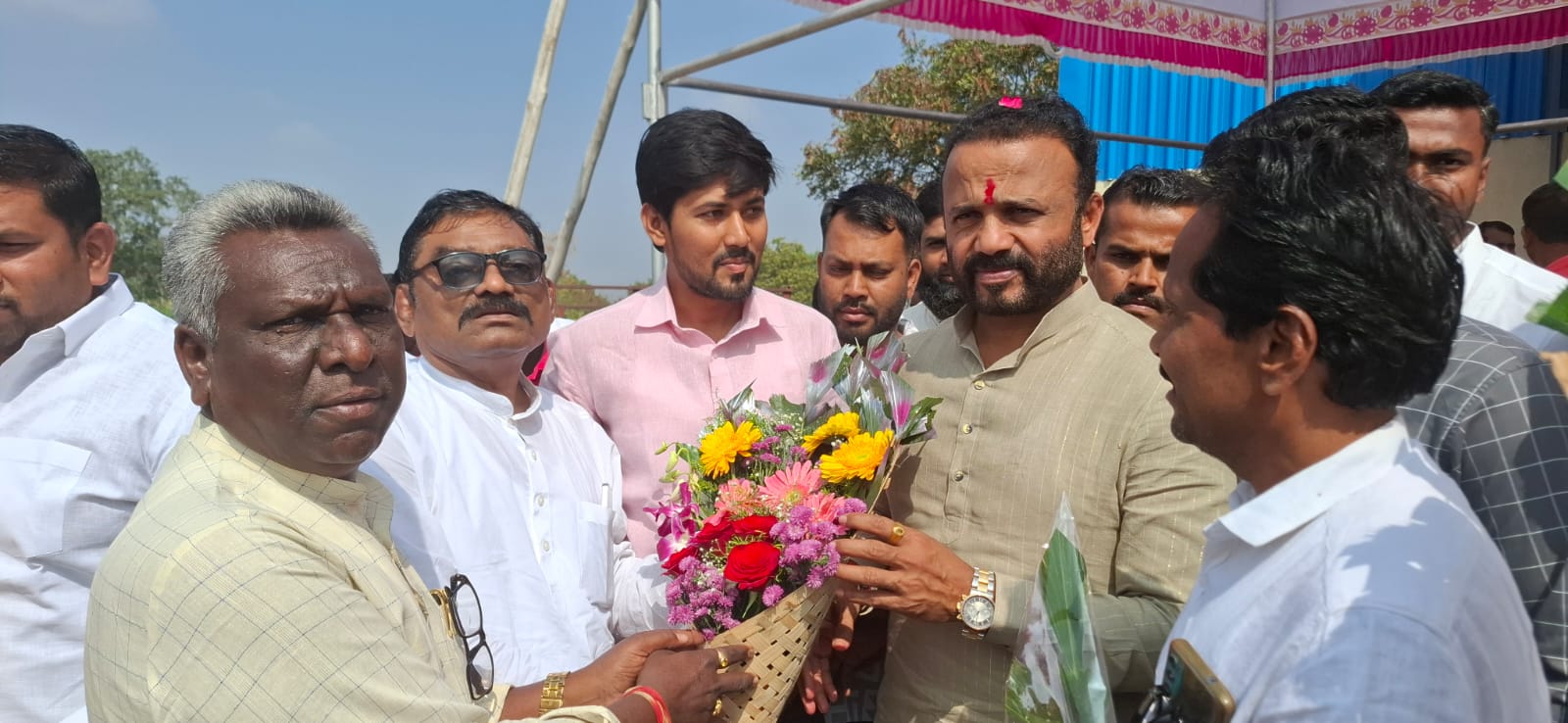 सोलापूर जिल्ह्याचे नूतन पालकमंत्री ओबीसींचा बुलंद आवाज माननीय नामदार जयकुमार गोरे साहेब यांचे हार्दिक स्वागत